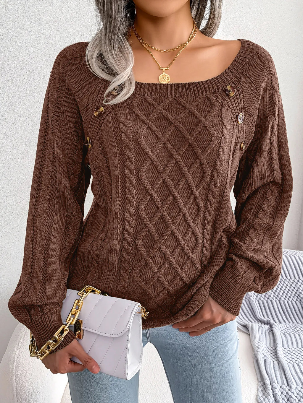 Casual women's sweater