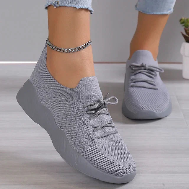 Damen Schnür-Sneaker aus atmungsaktivem Mesh