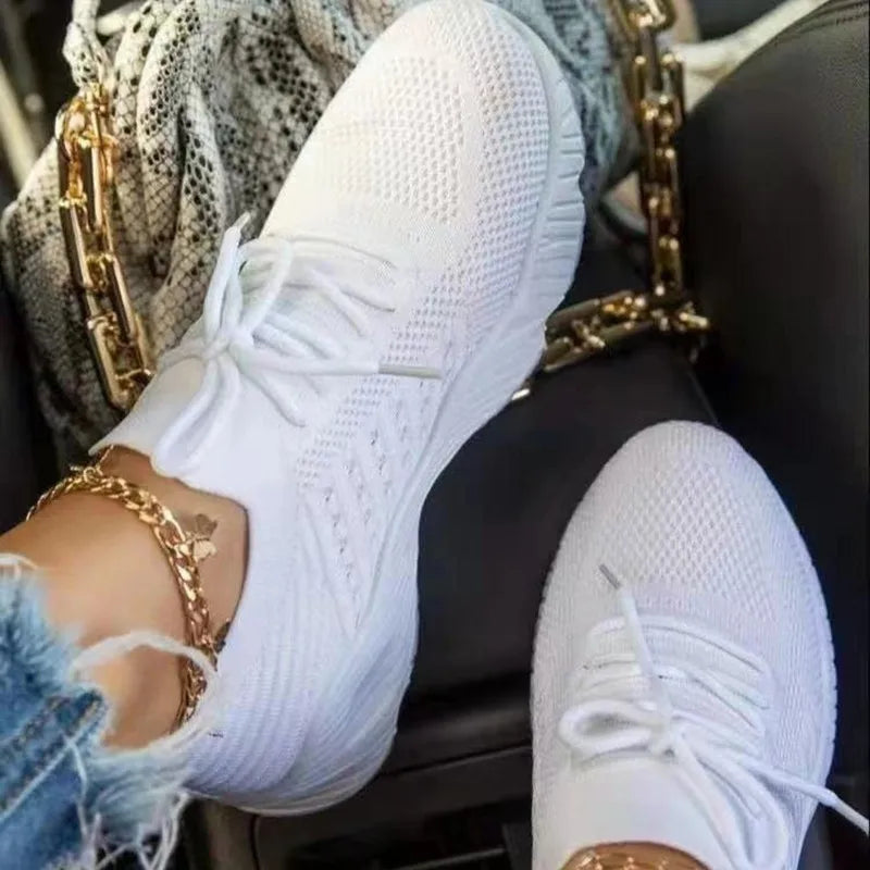 Damen Schnür-Sneaker aus atmungsaktivem Mesh