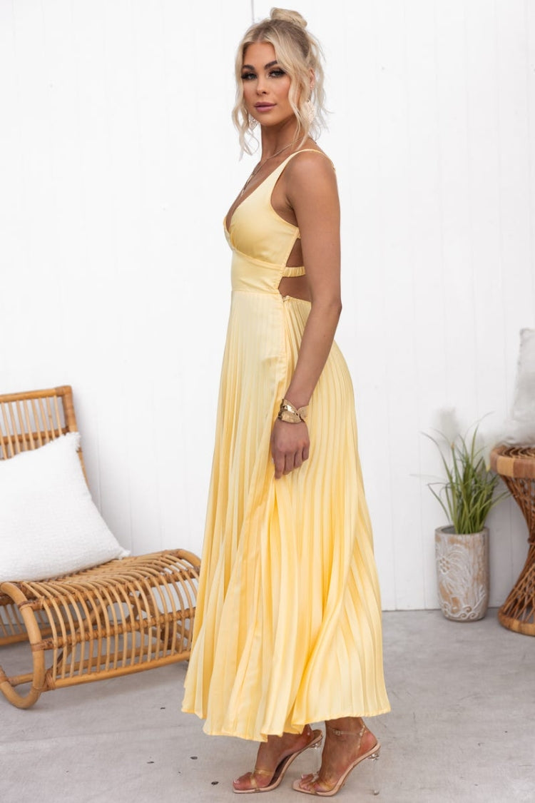 Valenzora | Tucson Sunset Pleated Back Elastic Umbrella Maxi Dress