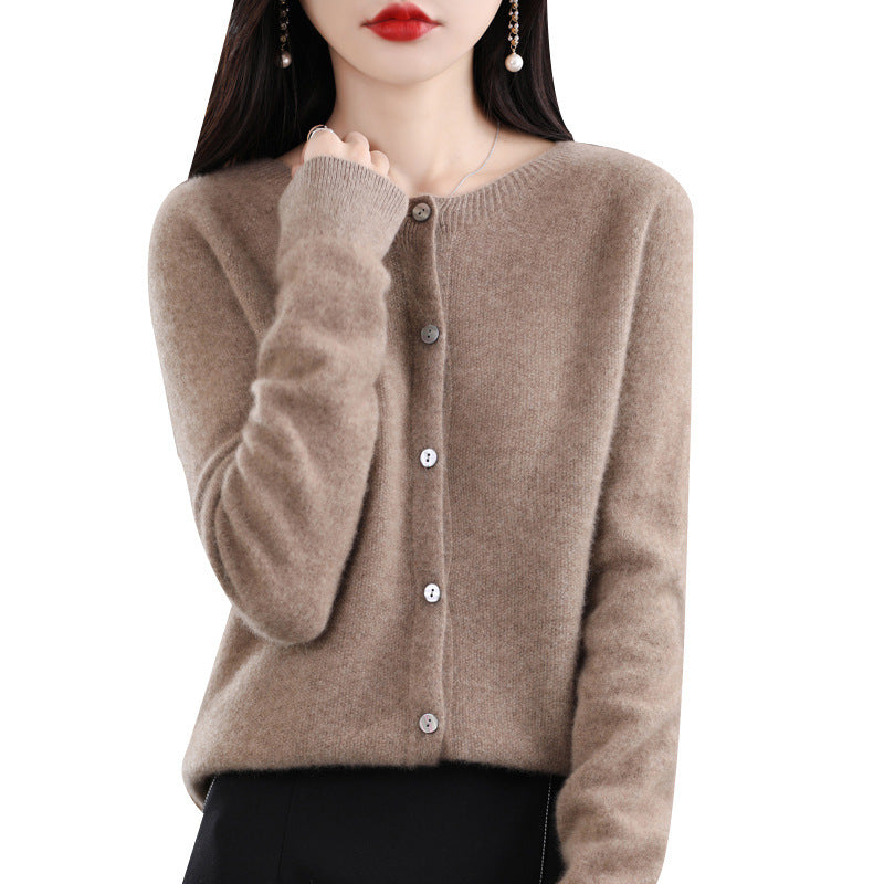 Valenzora | Loose-fitting women's cashmere cardigan with round neck made from high-quality vegan wool