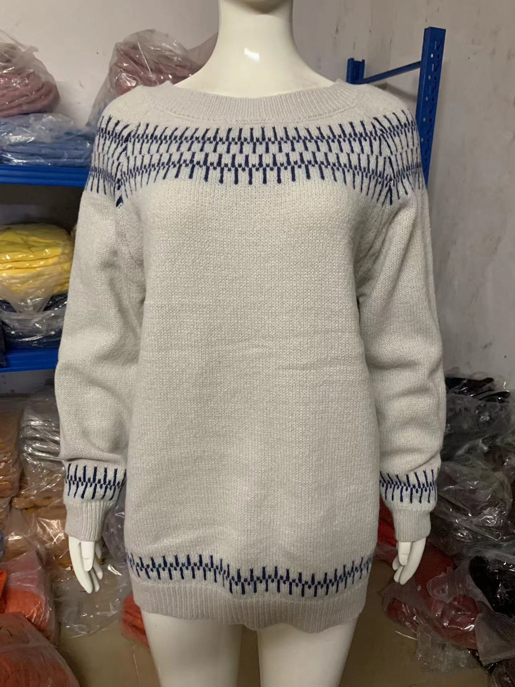 Valenzora | Women's Retro Sweater