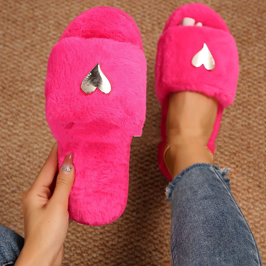 Valenzora | Slippers - Women's slippers with heart detail and open toe