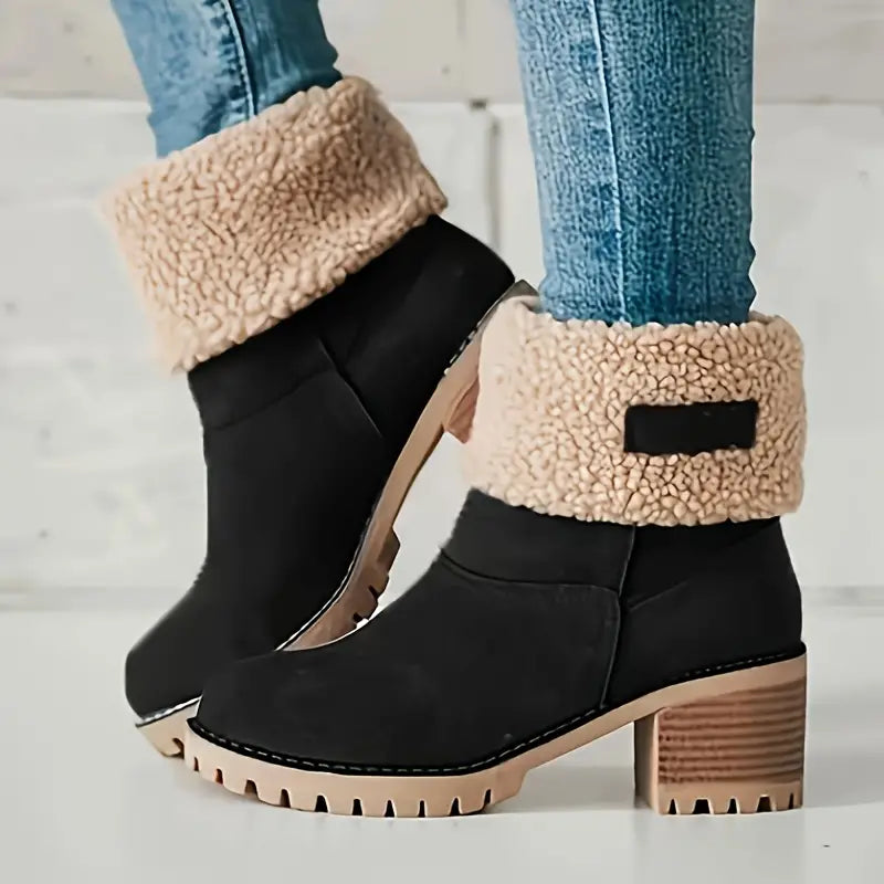 Schneestiefel mit Fleecefutter und mittelhohem Schaft