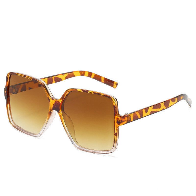 Valenzora | Große Sonnenbrille mit Farbverlauf für Damen