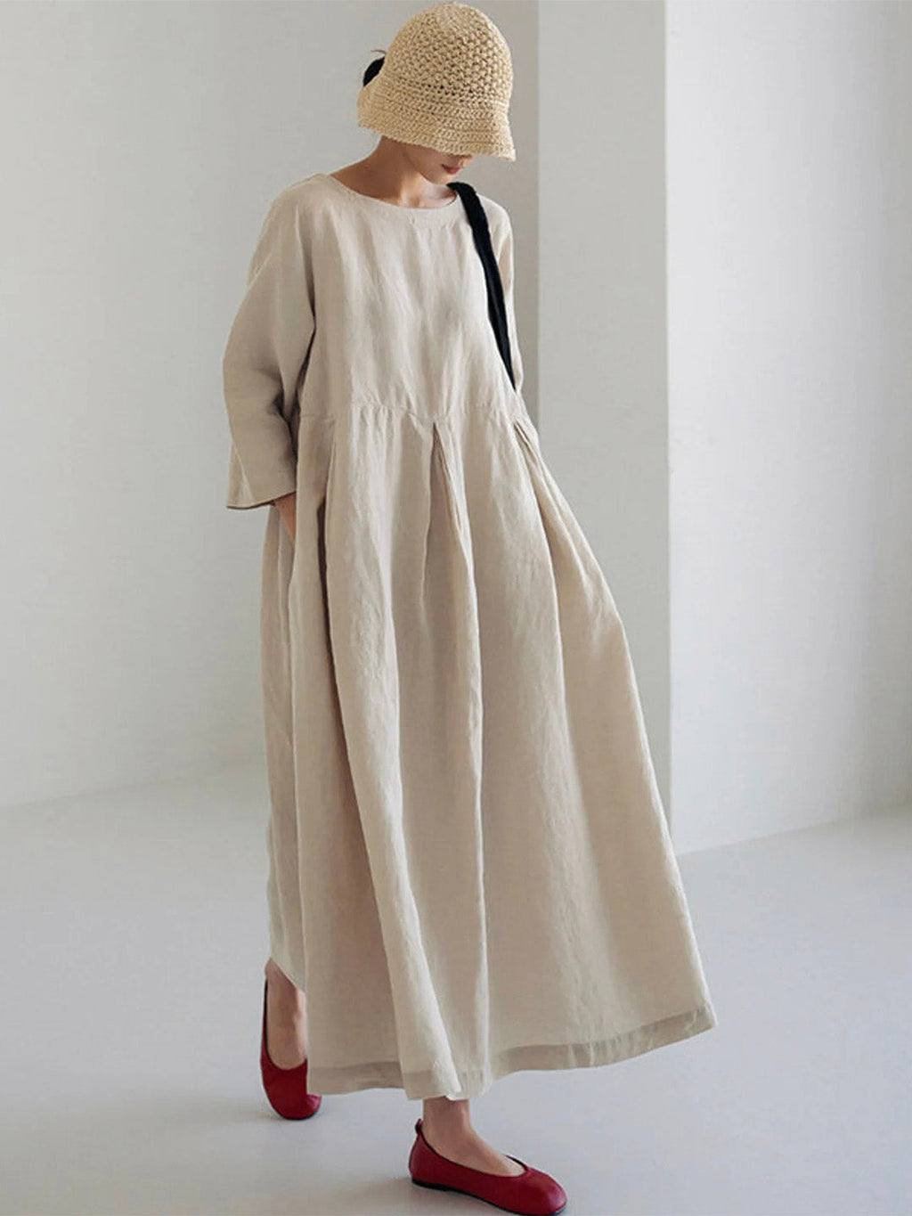 Valenzora | Loose linen dress with side pockets