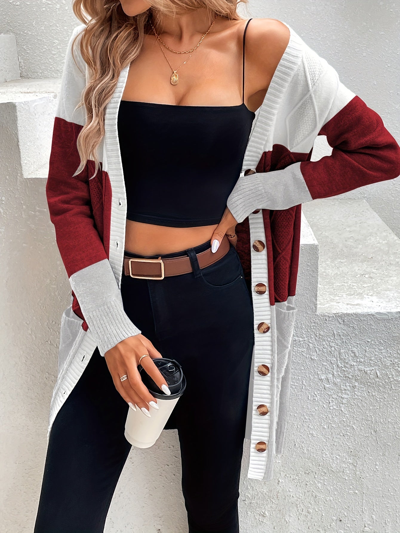 Valenzora | Versatile long-sleeved cardigan