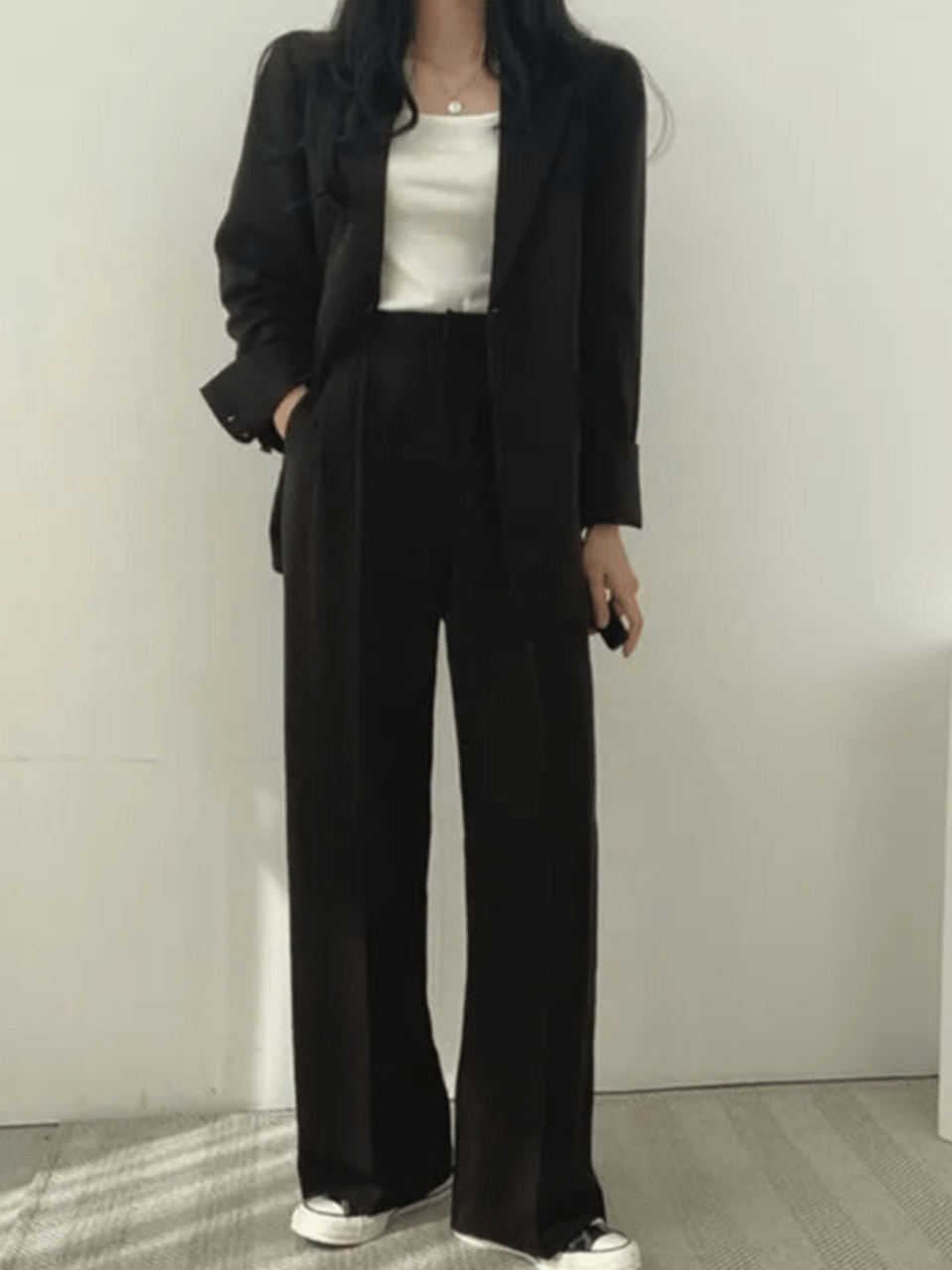 Valenzora | Two-piece women's suit, pantsuit, casual suit