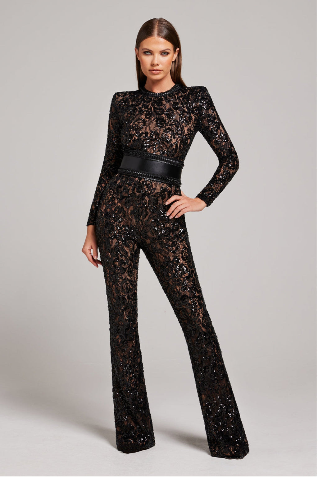 Valenzora | Elegant lace chic jumpsuit