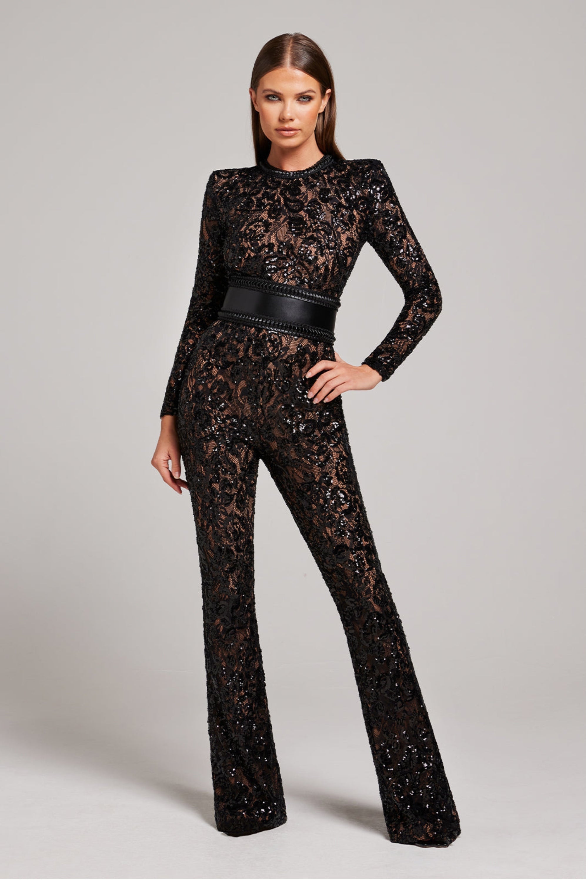 Valenzora | Elegant lace chic jumpsuit