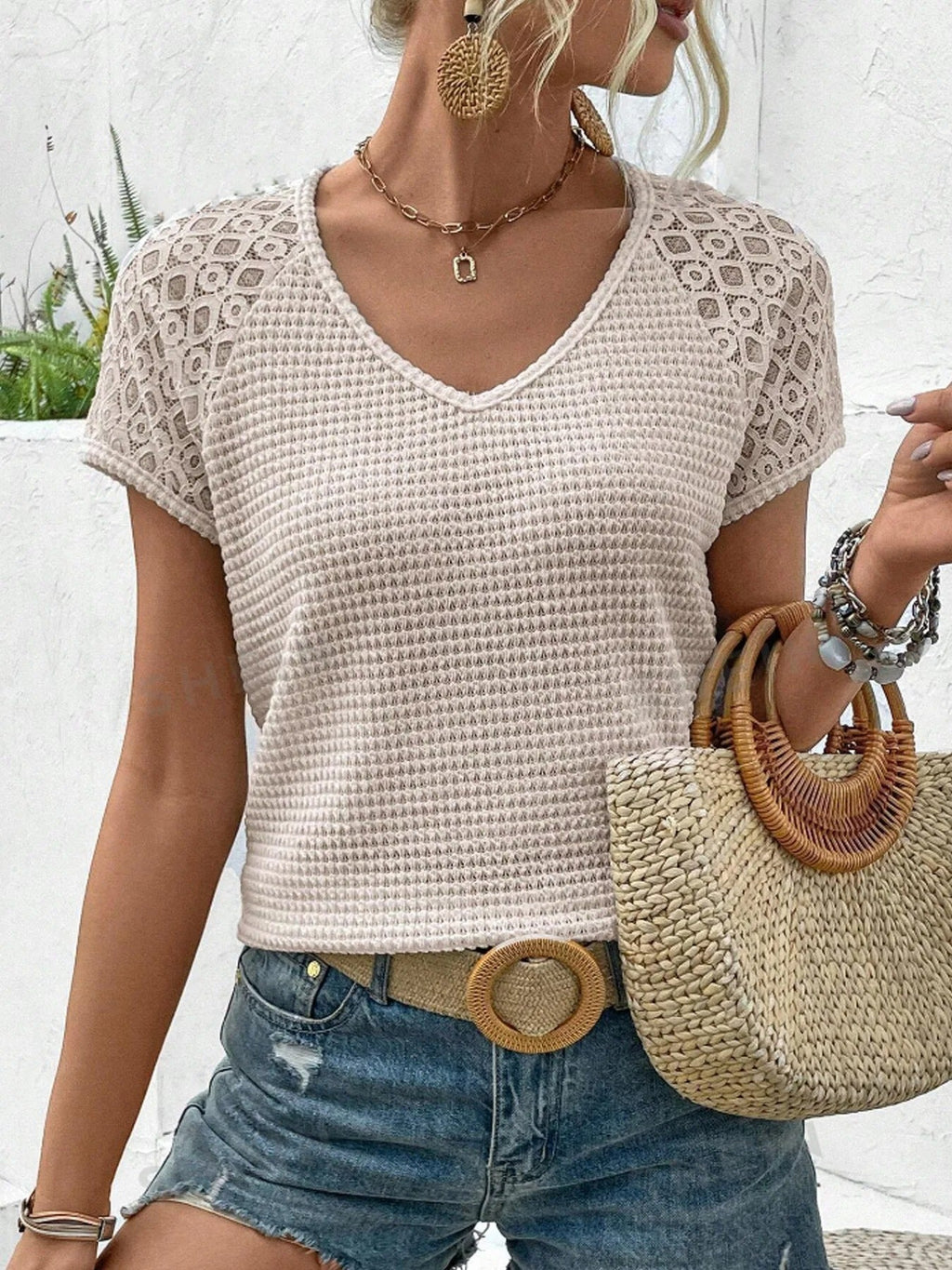 Valenzora | Stilvolles V-Neck T-Shirt für einen schicken Look