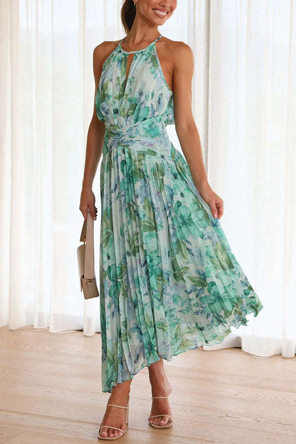 Dress with floral charm