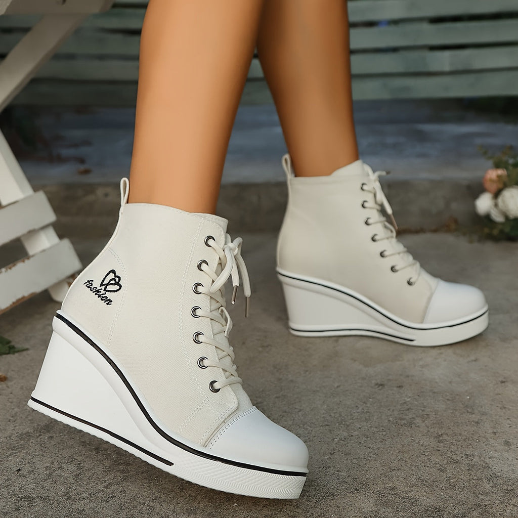 Valenzora | Simple canvas ankle boots with love motif