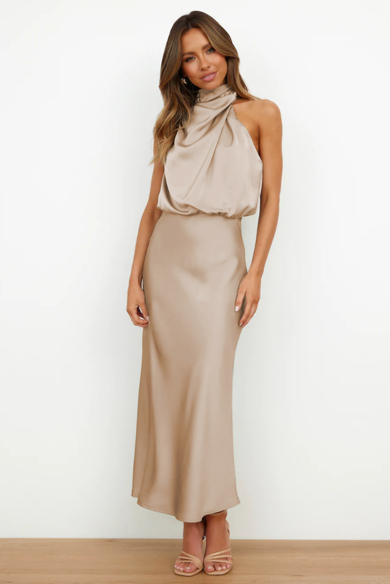 Valenzora | Elegantes Midikleid mit asymmetrischem Rundhalsausschnitt