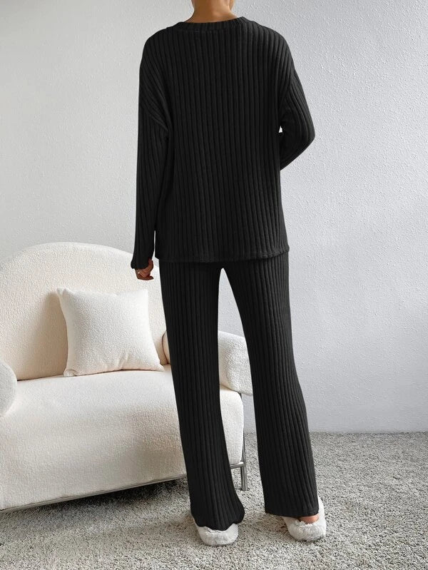 Valenzora | Cozy knitwear set for women