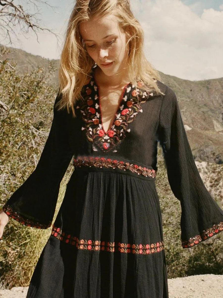 Valenzora | Boho Dress Black
