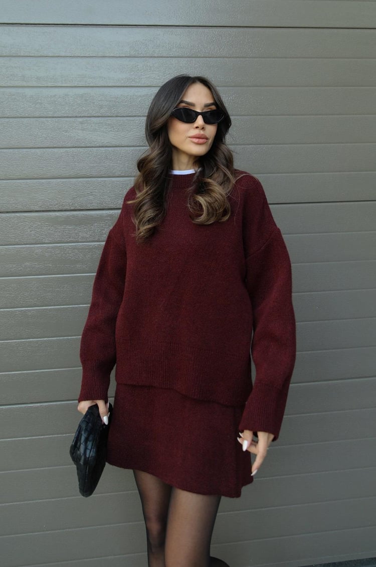 Valenzora | 1-piece knitwear set - women's sweater and skirt with a relaxed fit
