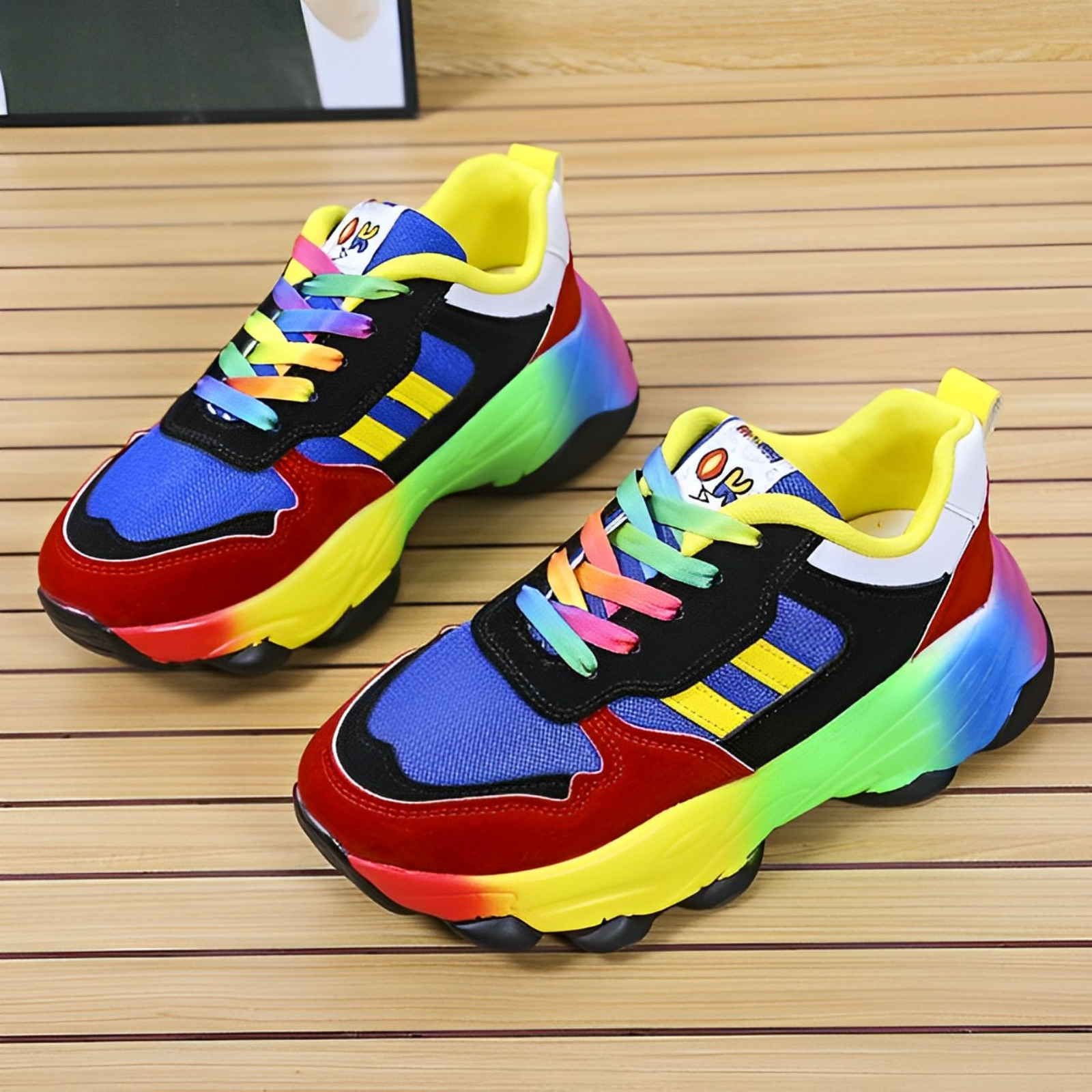 Valenzora – Bunte Chunky Sneakers für Damen | Mehrfarbige Design-Sneaker für Damen