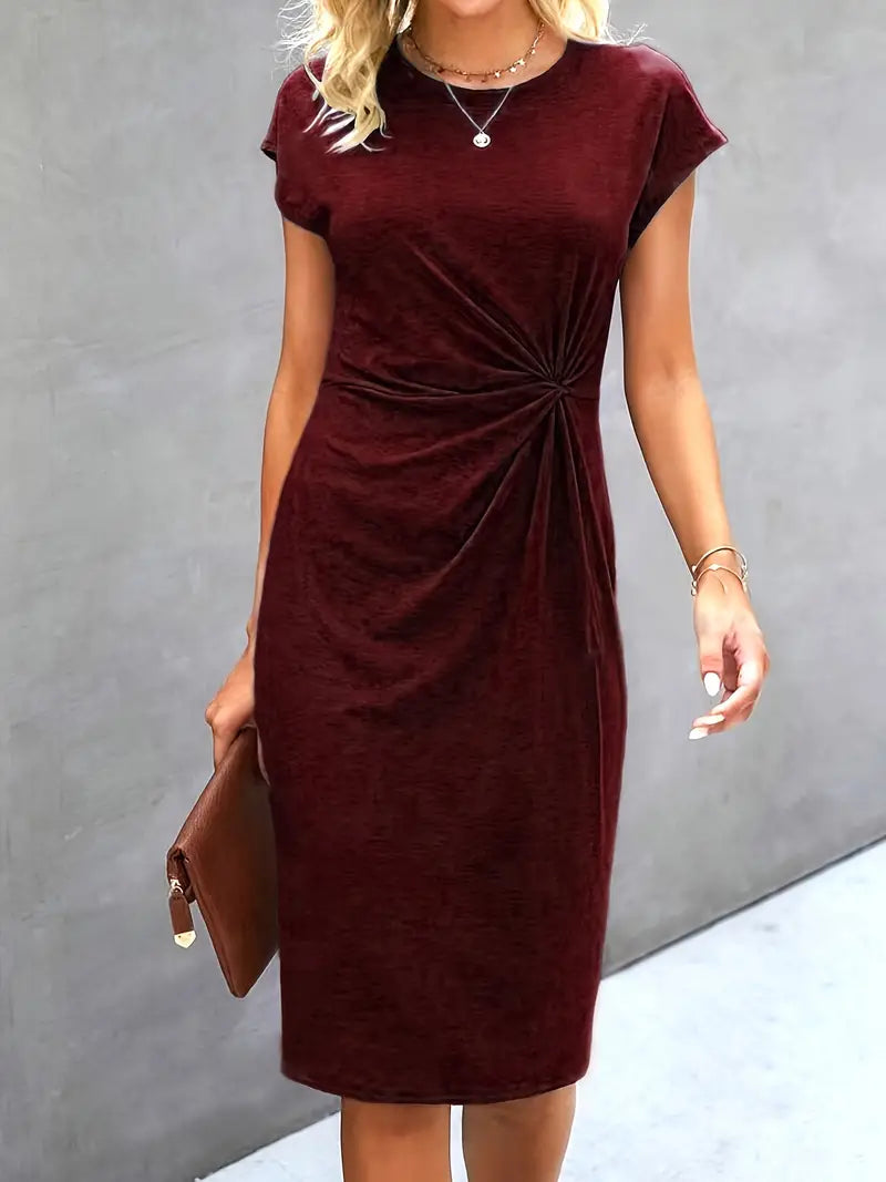 Valenzora | Stilvolles, figurbetontes Kleid mit Rundhalsausschnitt