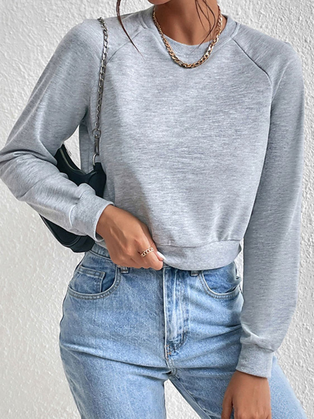 Valenzora | Stylischer kurzer Winter-Streetwear-Pullover für Damen