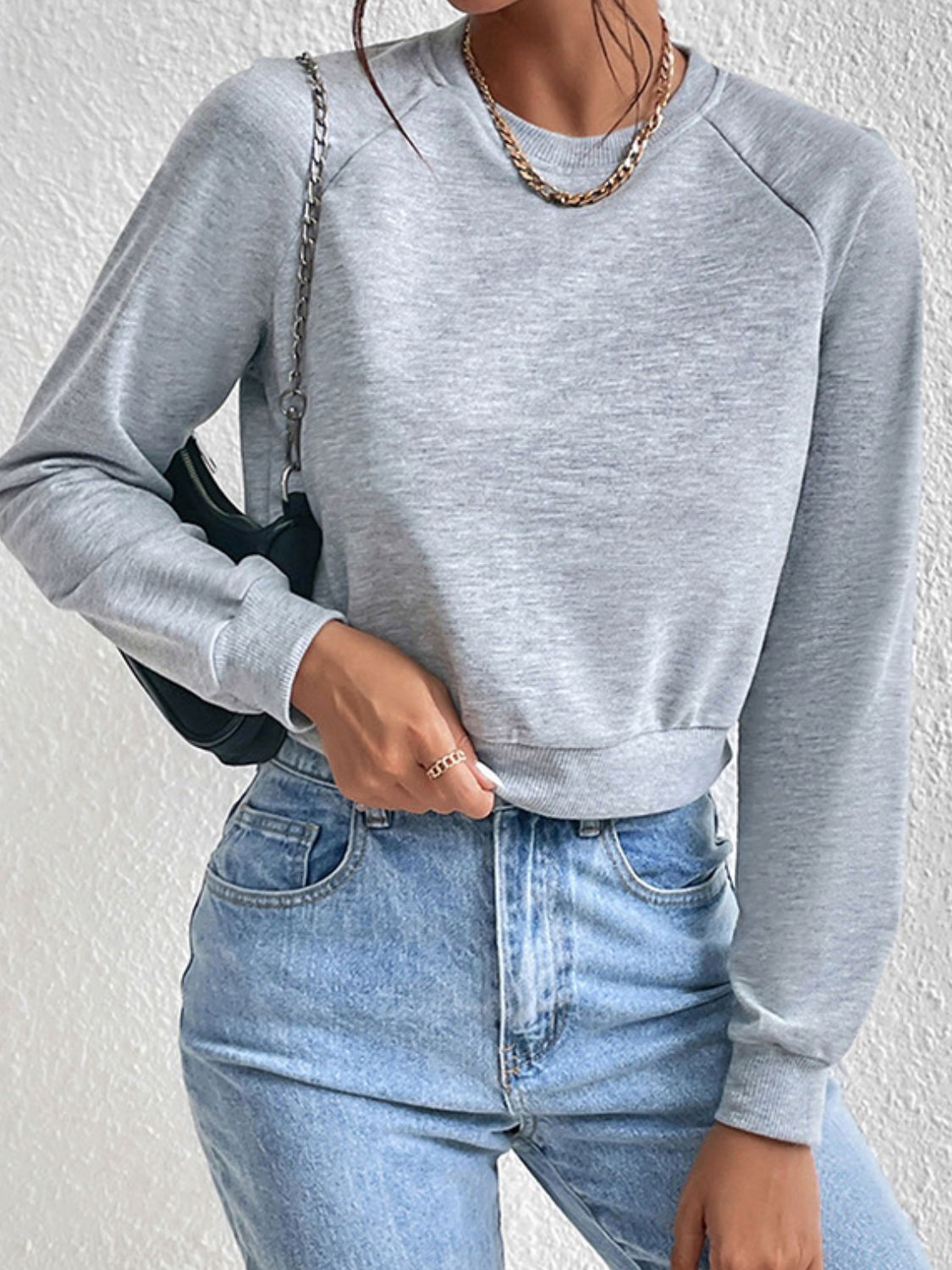 Valenzora | Stylischer kurzer Winter-Streetwear-Pullover für Damen