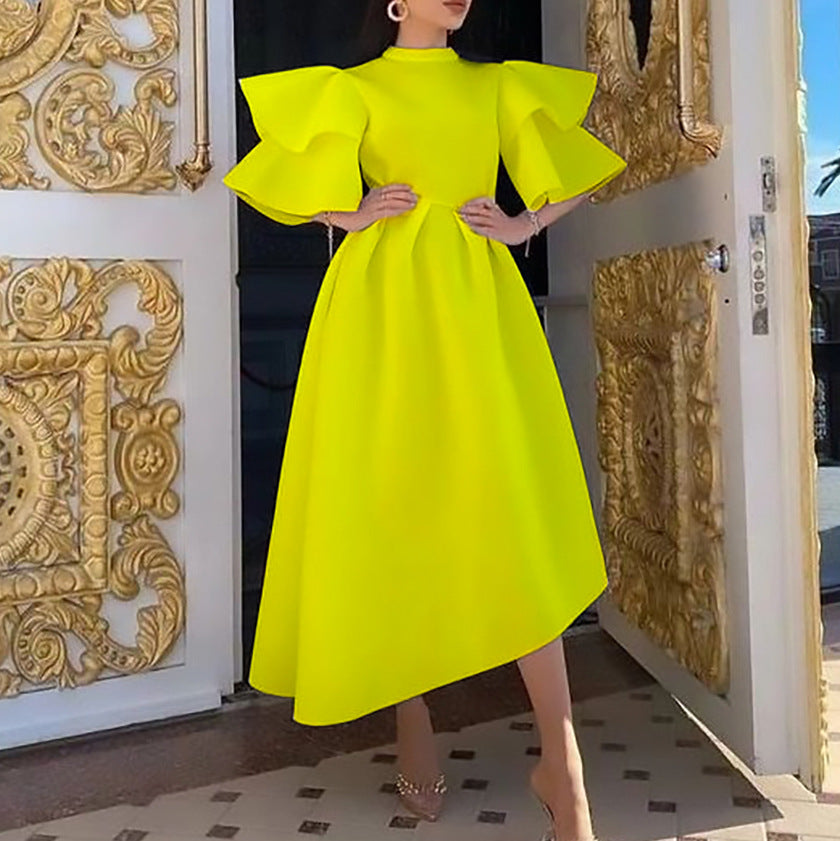 Valenzora-Kleid mit Lotusblattärmeln und einfarbigem, weitem Schnitt
