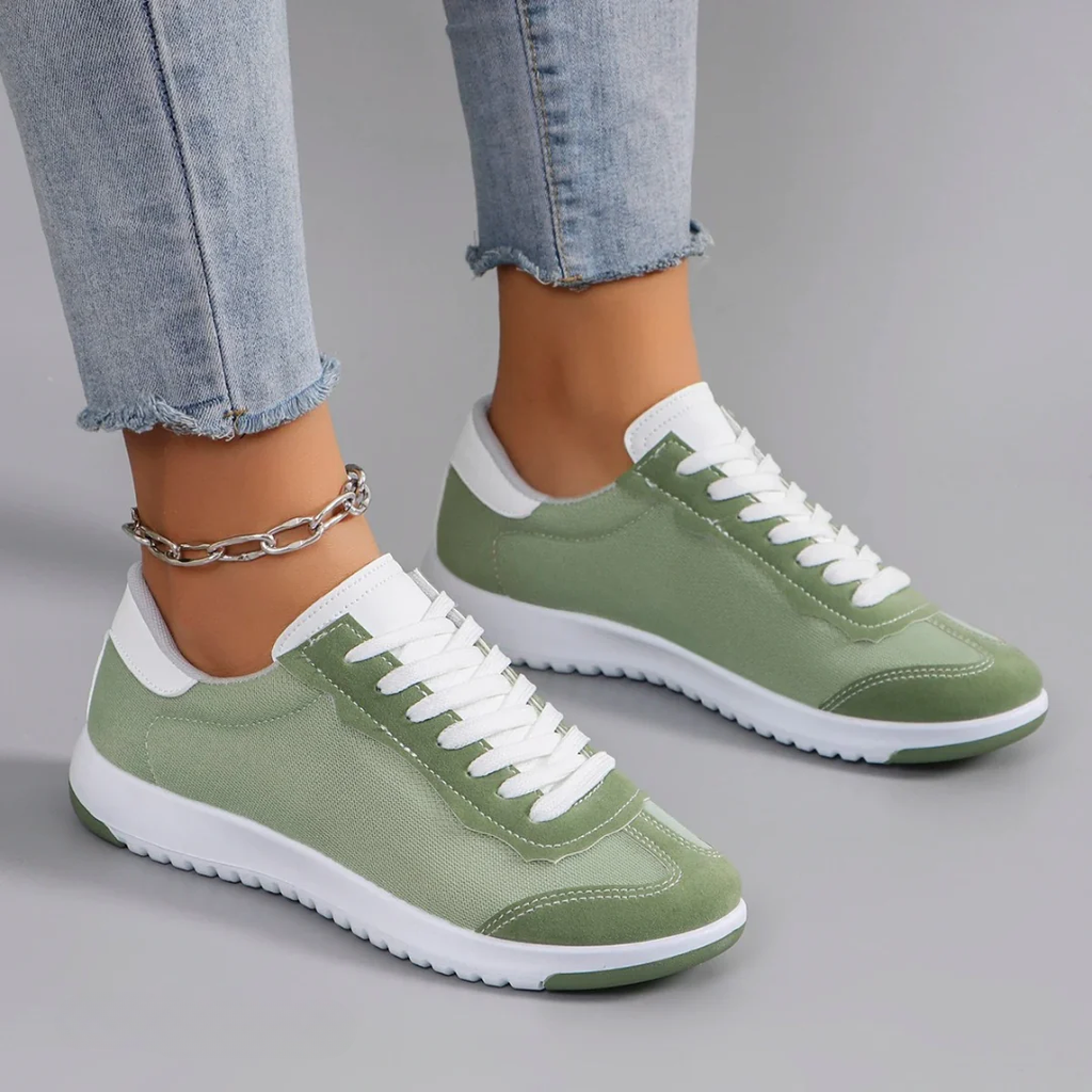 Valenzora | Orthopedic sneakers with laces