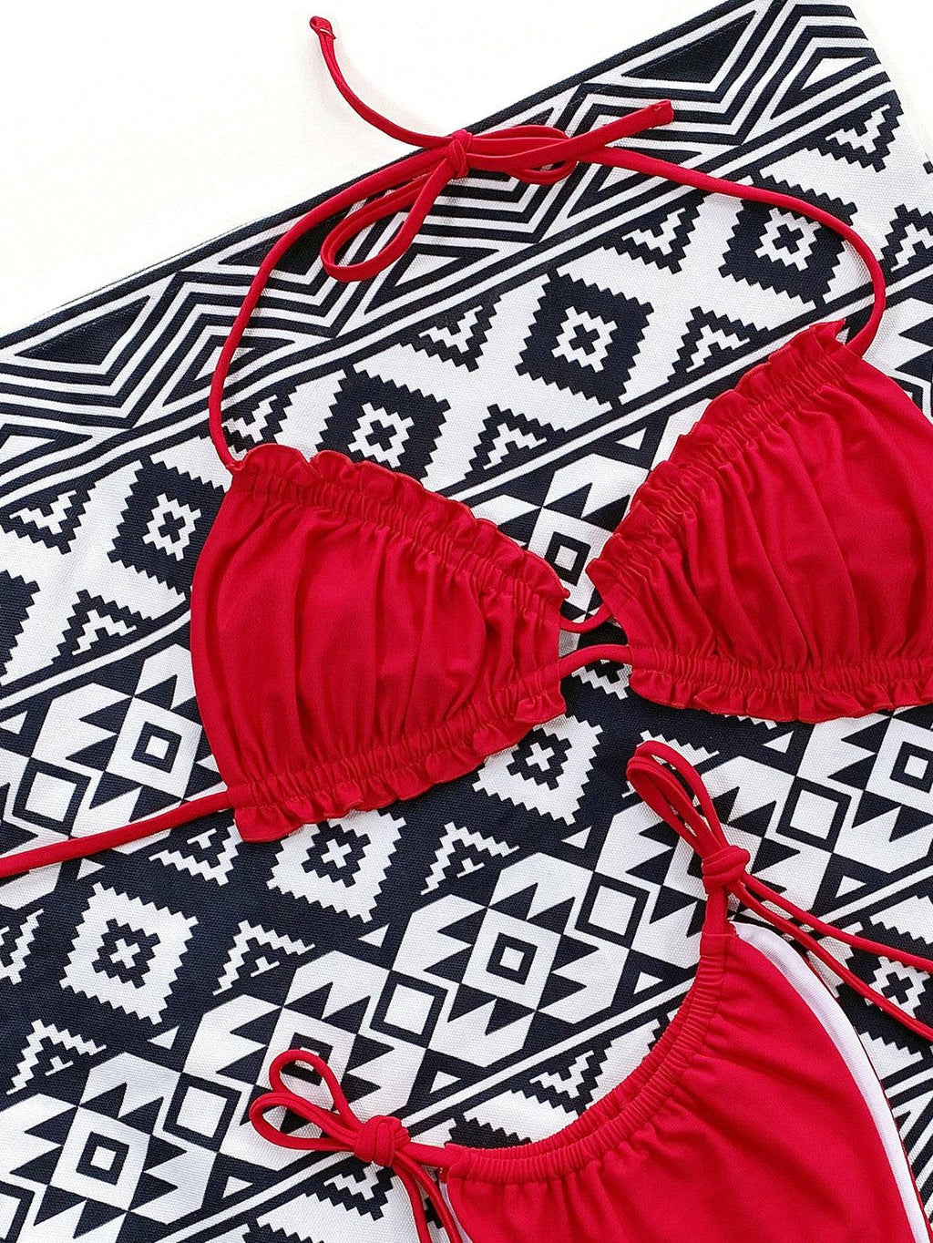 Valenzora | Ruffled halterneck bikini set
