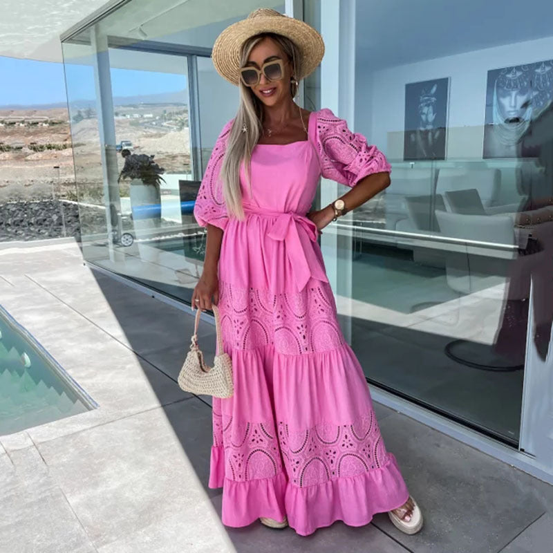 Valenzora | Casual, loose dress with lacing and lace embroidery