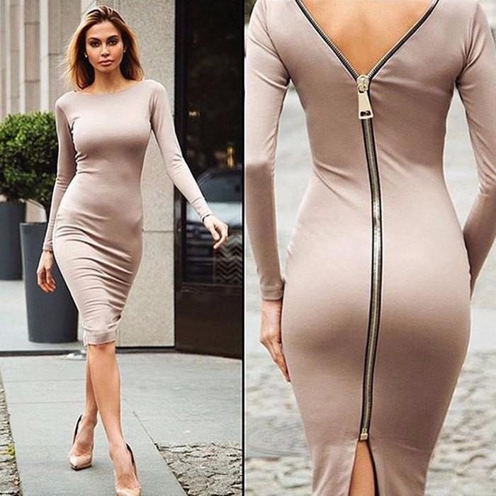 Chalku – Enges Langarmkleid mit Reißverschluss hinten