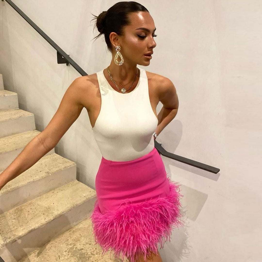 Valenzora | Chic high-waisted feather trim bodycon mini skirt