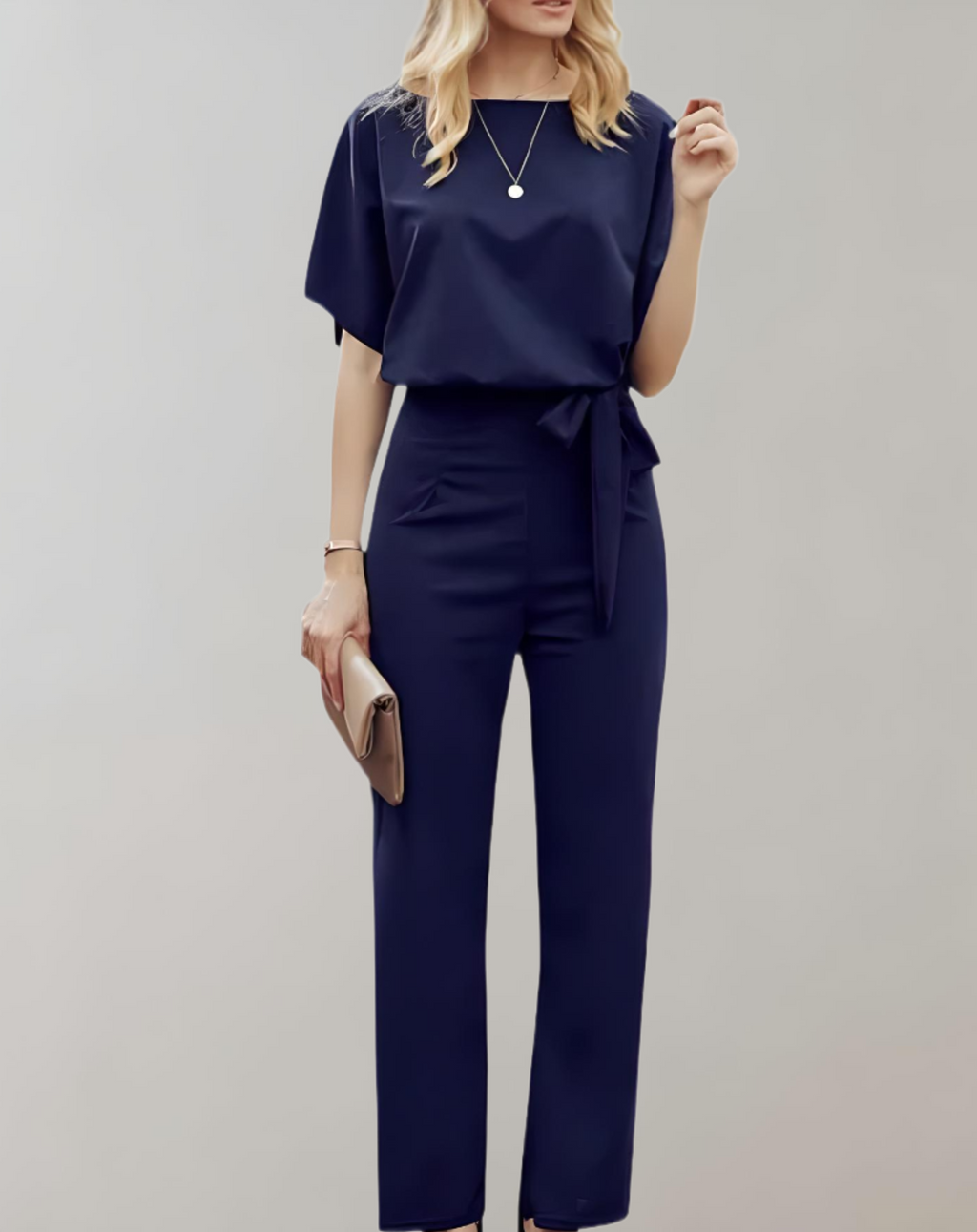 Valenzora | Beautifully fitting jumpsuit with mid-length