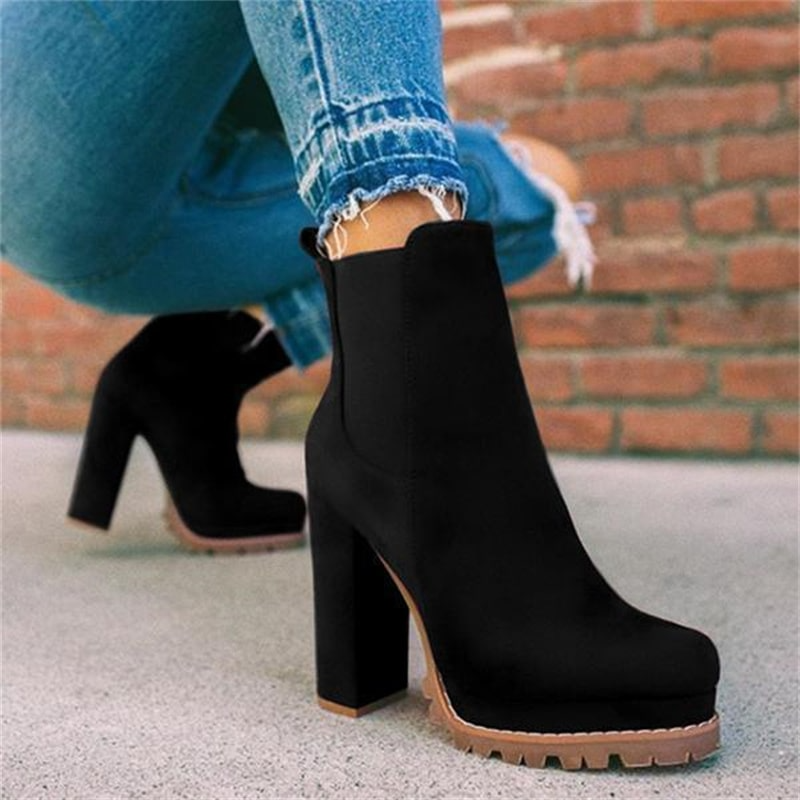 Valenzora | Suede High Nude Heel