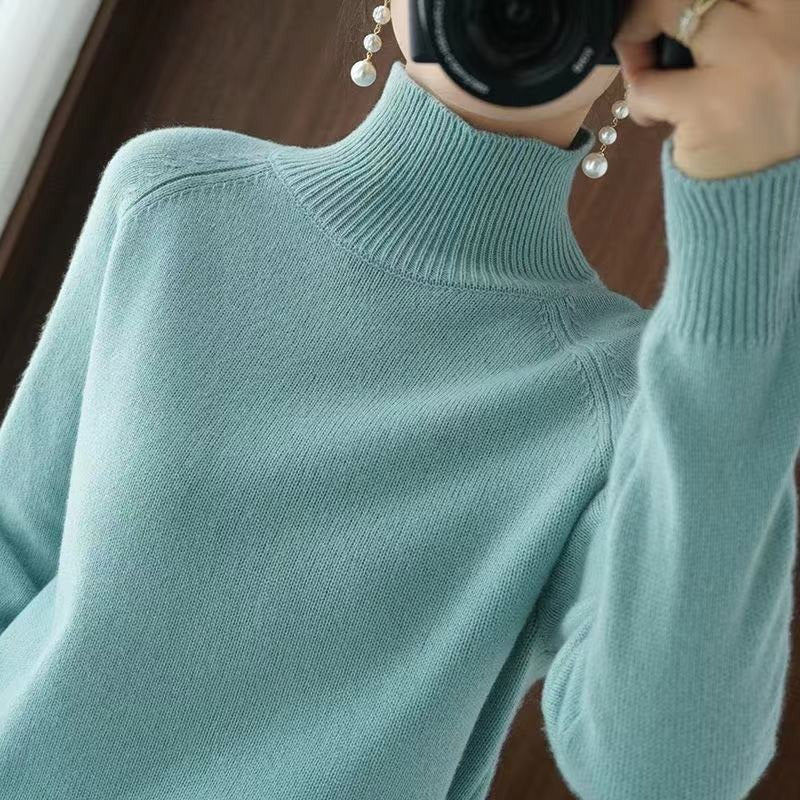 Valenzora | Warm knit sweater with high collar for women