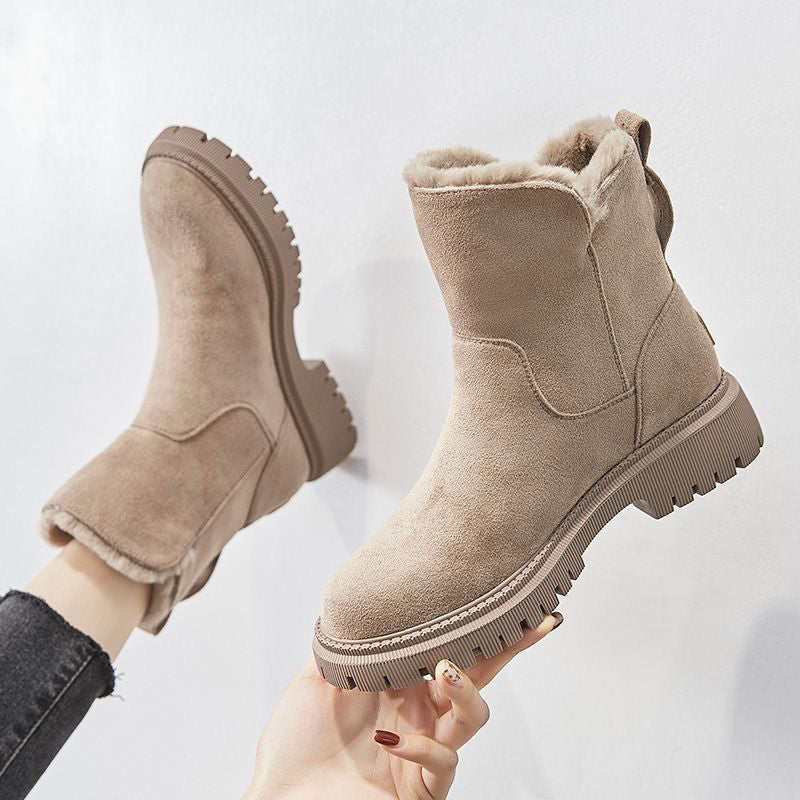 Valenzora | Modern ankle boots with soft fleece lining