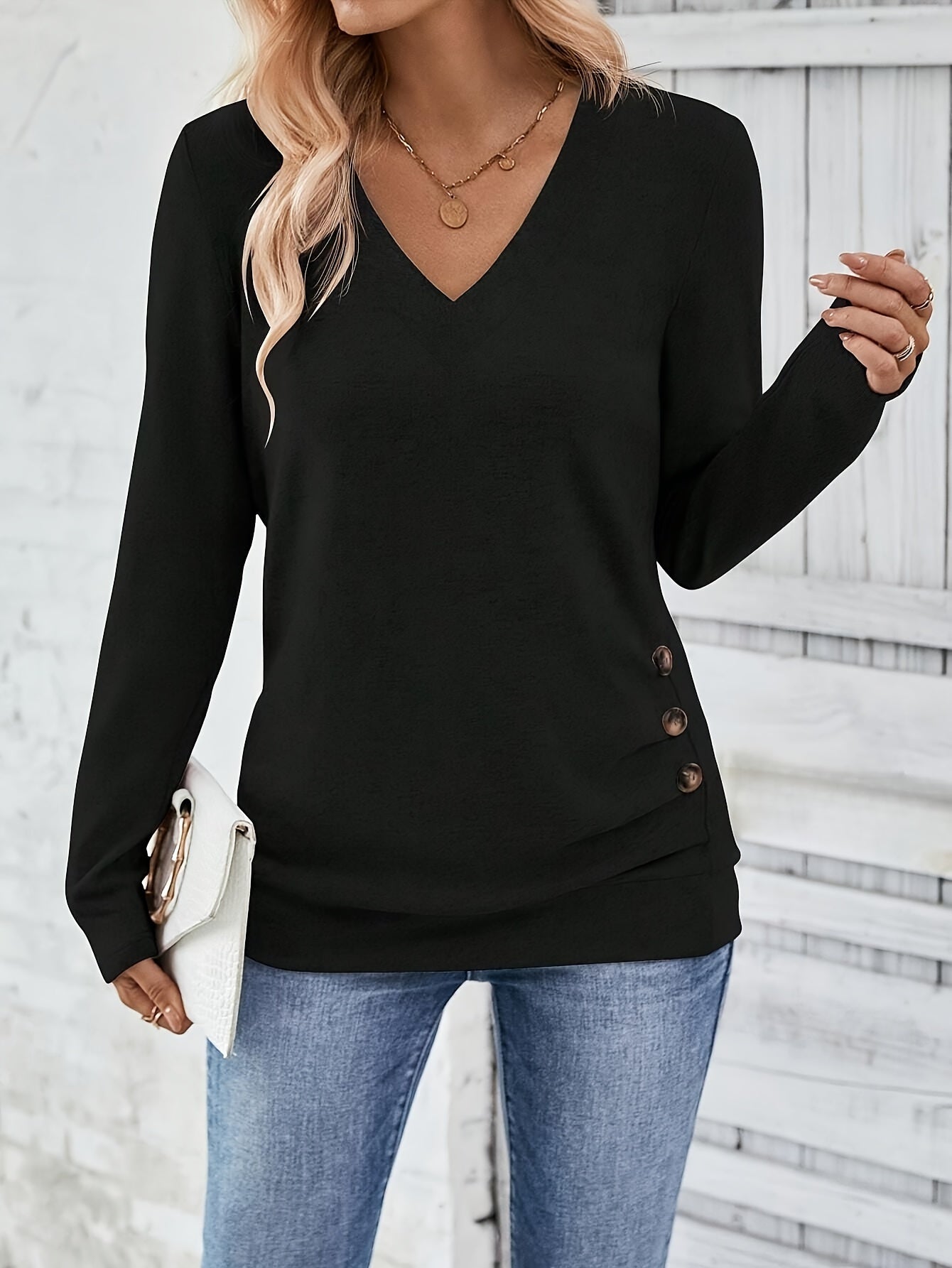 Valenzora | V-neck sweater