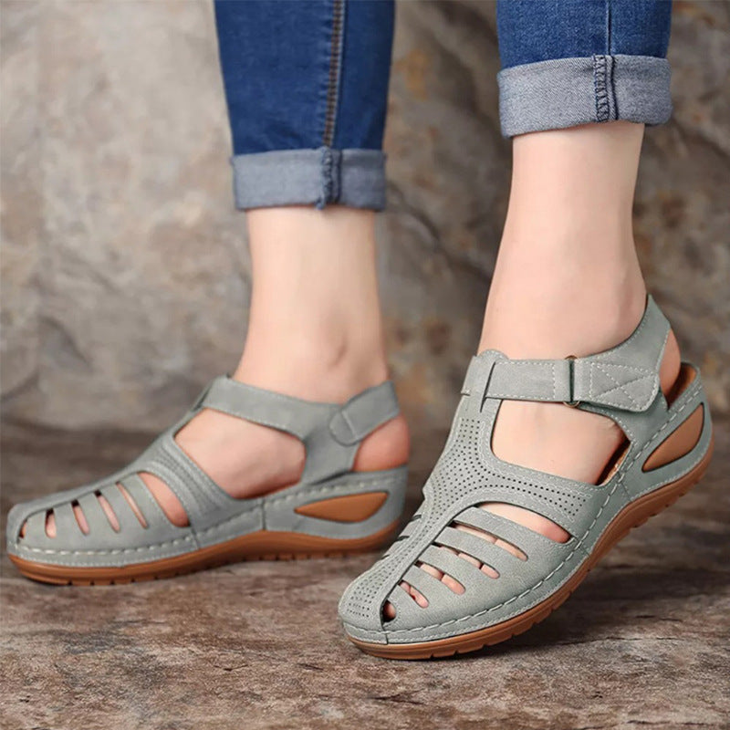 Sandals: For long walks and all-day wear