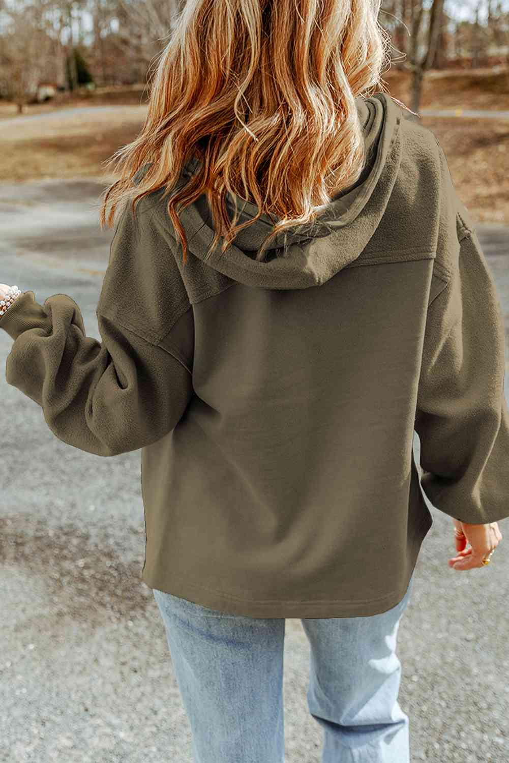 Valenzora | Hoodie – Freizeitjacke für Damen mit Reißverschluss und Brusttaschen
