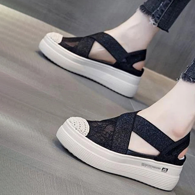 Valenzora | Casual sandals made of breathable mesh