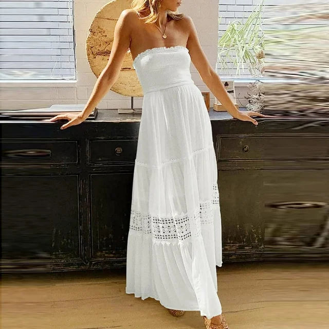 Valenzora | Summery off-the-shoulder dress with lace detailing