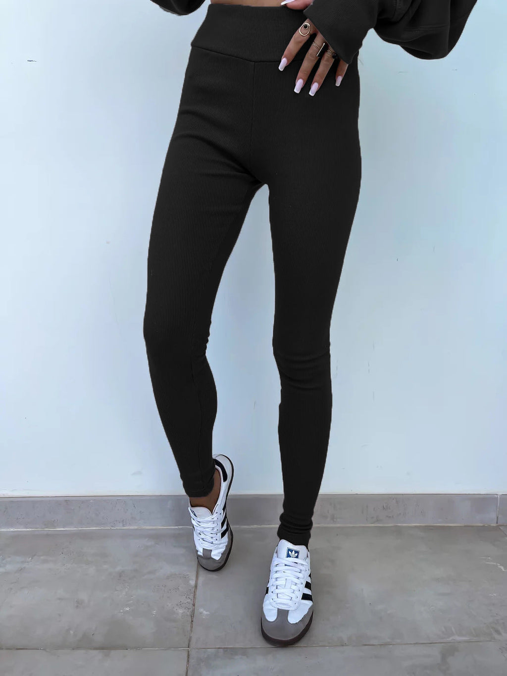 Valenzora | Women's Relaxed Style Suit with Long Sleeves – Winter Set