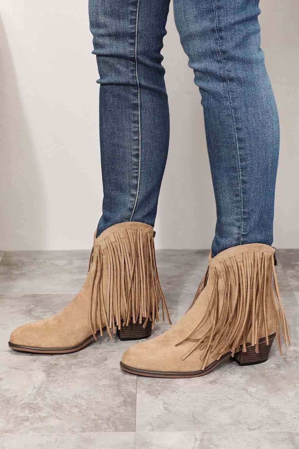 Valenzora | Legend women's fringe cowboy western ankle boots