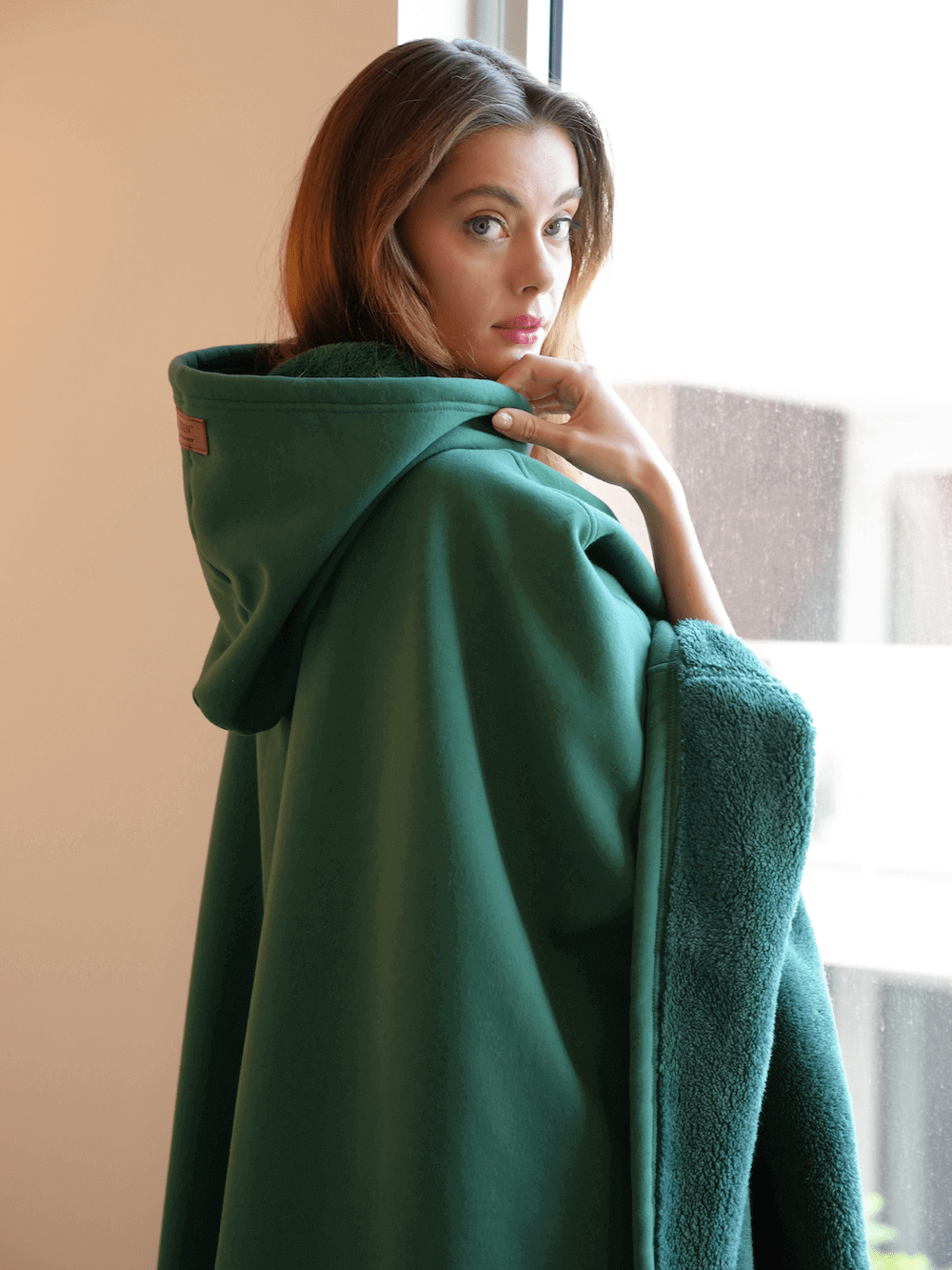Valenzora | Oversized Warm & Cozy Blanket Hoodie for Everyday Use