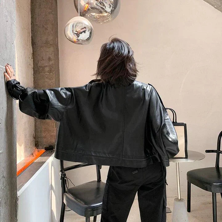 Valenzora | Damen Lederjacke mit kastigem Schnitt