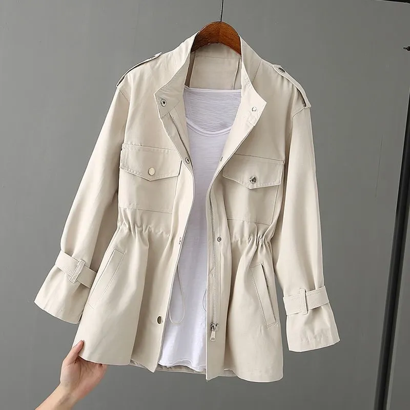 Valenzora | Romantischer und nachhaltiger Trenchcoat für Frauen