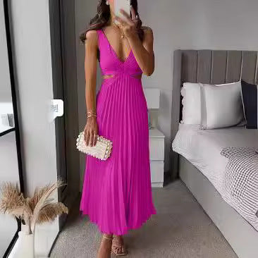 Valenzora | Sleeveless V-neck dress with pleats and open back