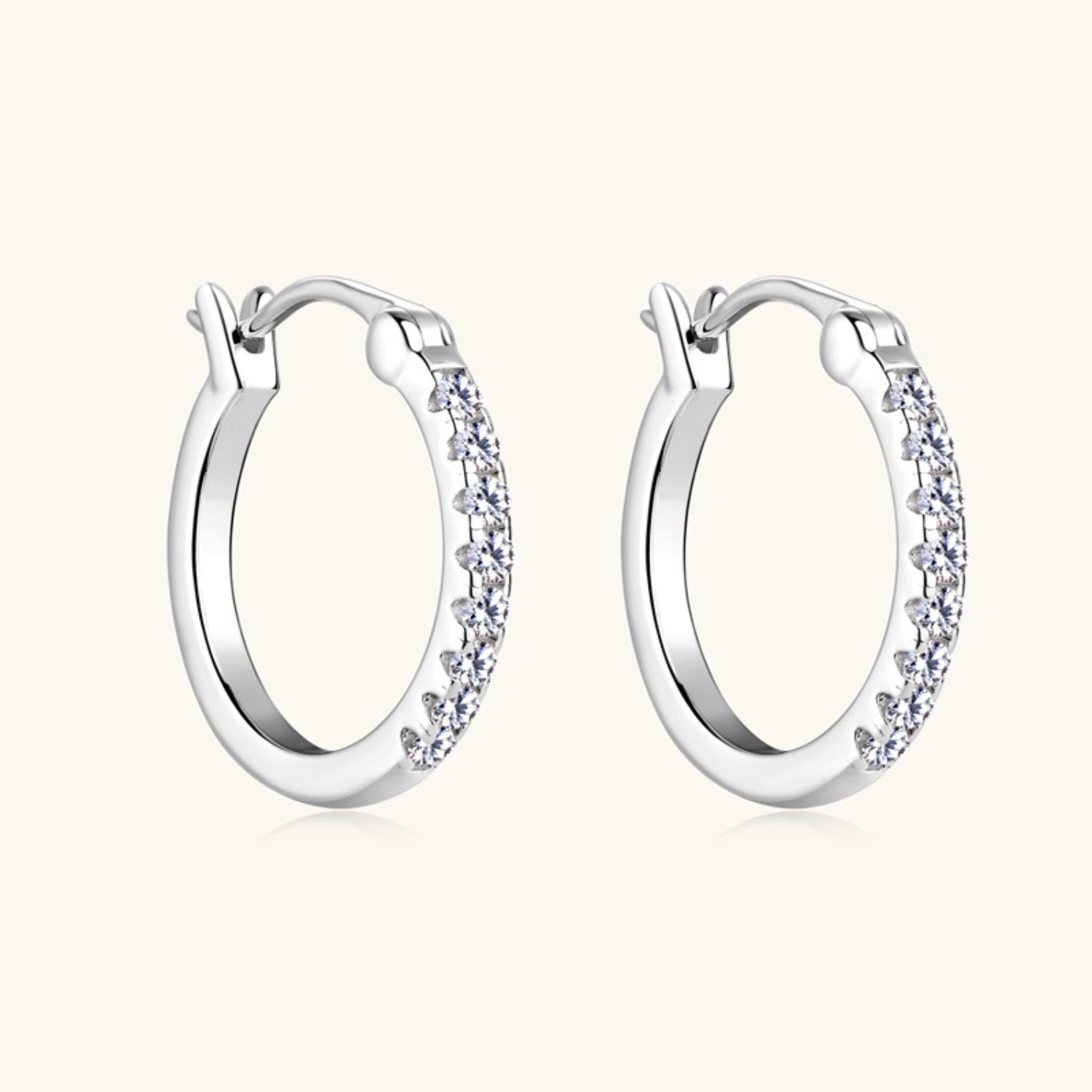 Valenzora | 925er Sterlingsilber Moissanit Huggie Ohrringe