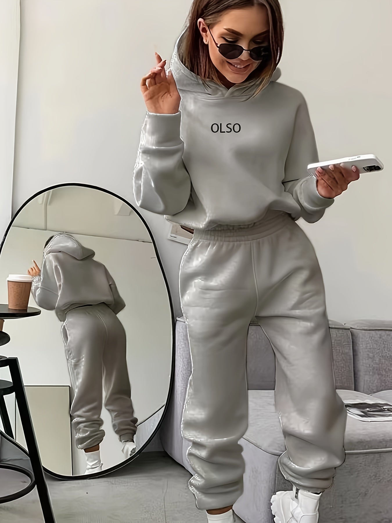Valenzora | Oslo Damen-Set – Zweiteiliges Set bestehend aus einem Hoodie und einer Sweathose für einen lässigen Stil und maximalen Komfort.