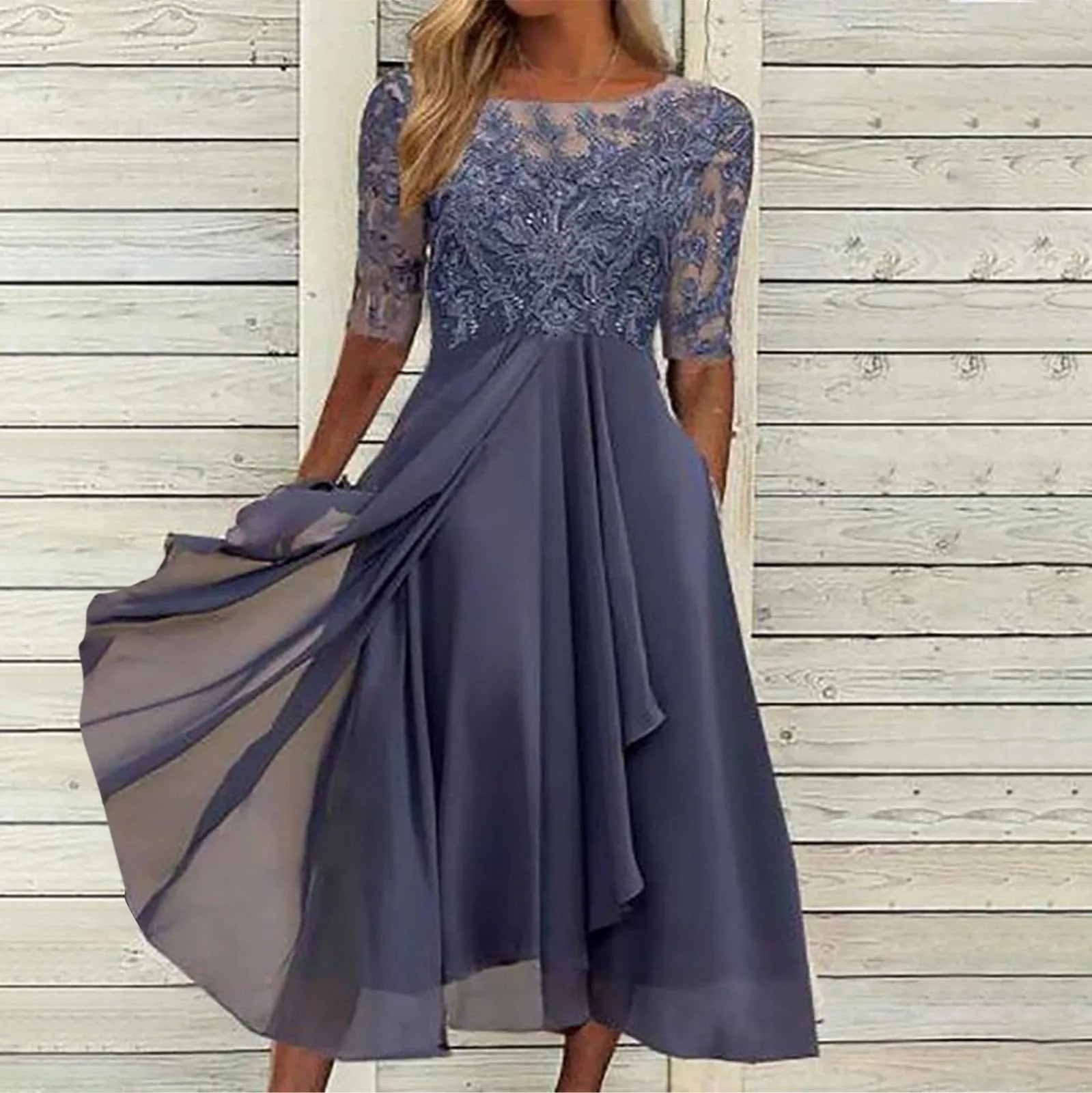 Valenzora | Elegantes Kleid mit zarter Spitze
