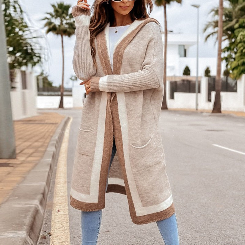 Valenzora Cardigan | Beige long knit cardigan with hood